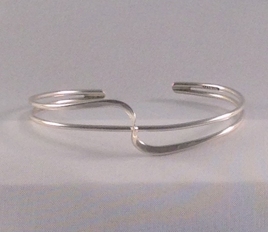 Wave Bracelet