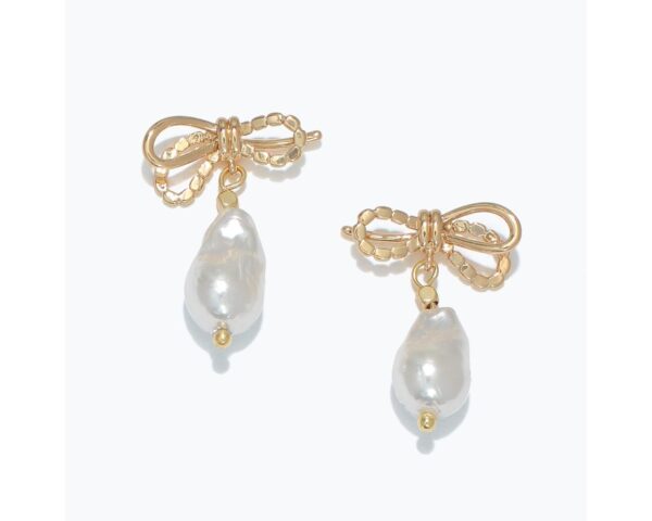 Lovely Gold Bows with Pearl Drops