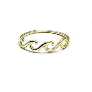 Multi Wave Ring